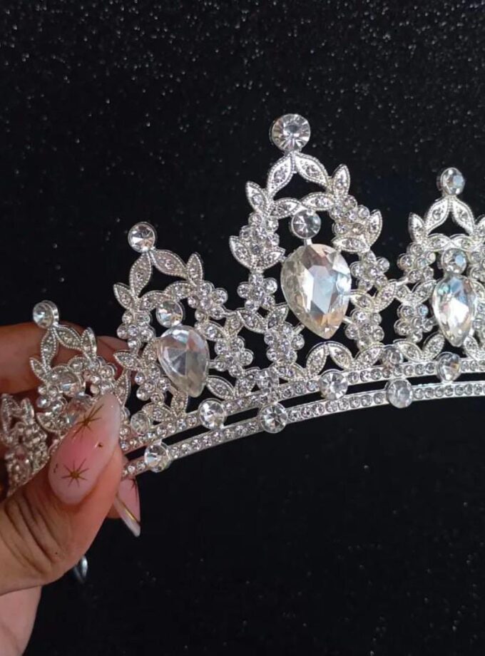 Bridal hijab crown