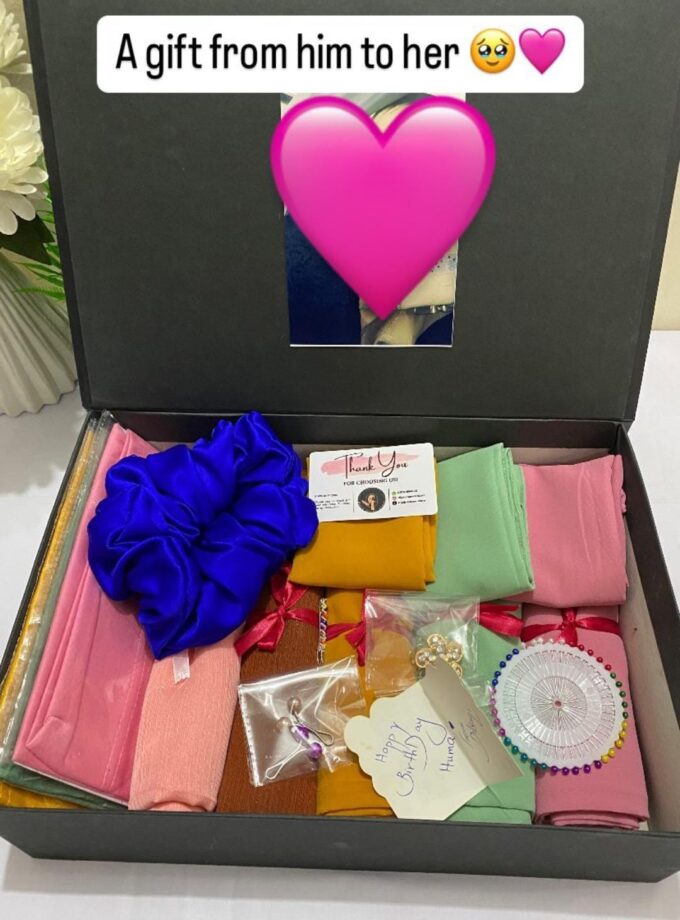 Customized deal box