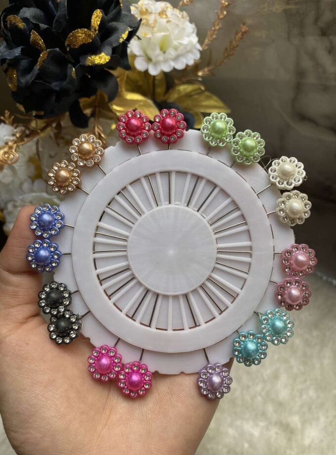 1 Flower Pin