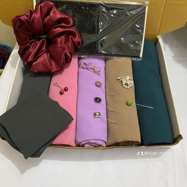 Deal box
