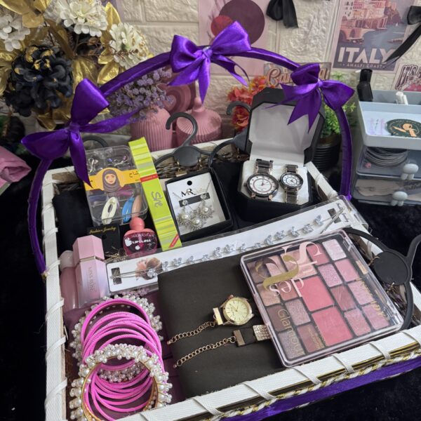 Bride to be special basket