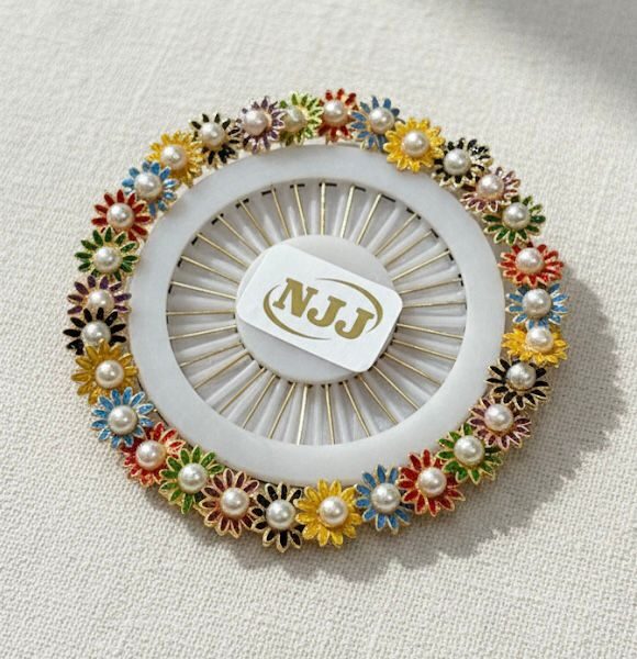 Bold Floral Pearl Scarf Pin (Single Pin)