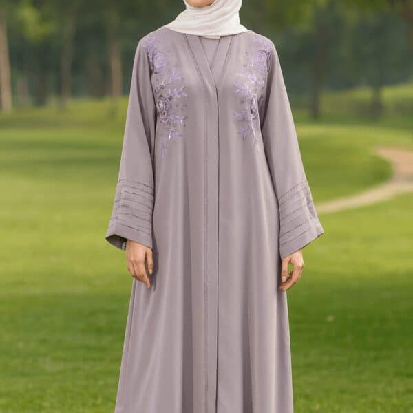 Elegant modest Islamic dress and hijab for women, perfect for Islamic occasions and everyday wear.
